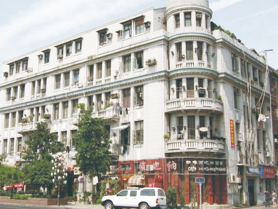 楫连渝宜酱香漫川江pg电子试玩平台舟(图2)